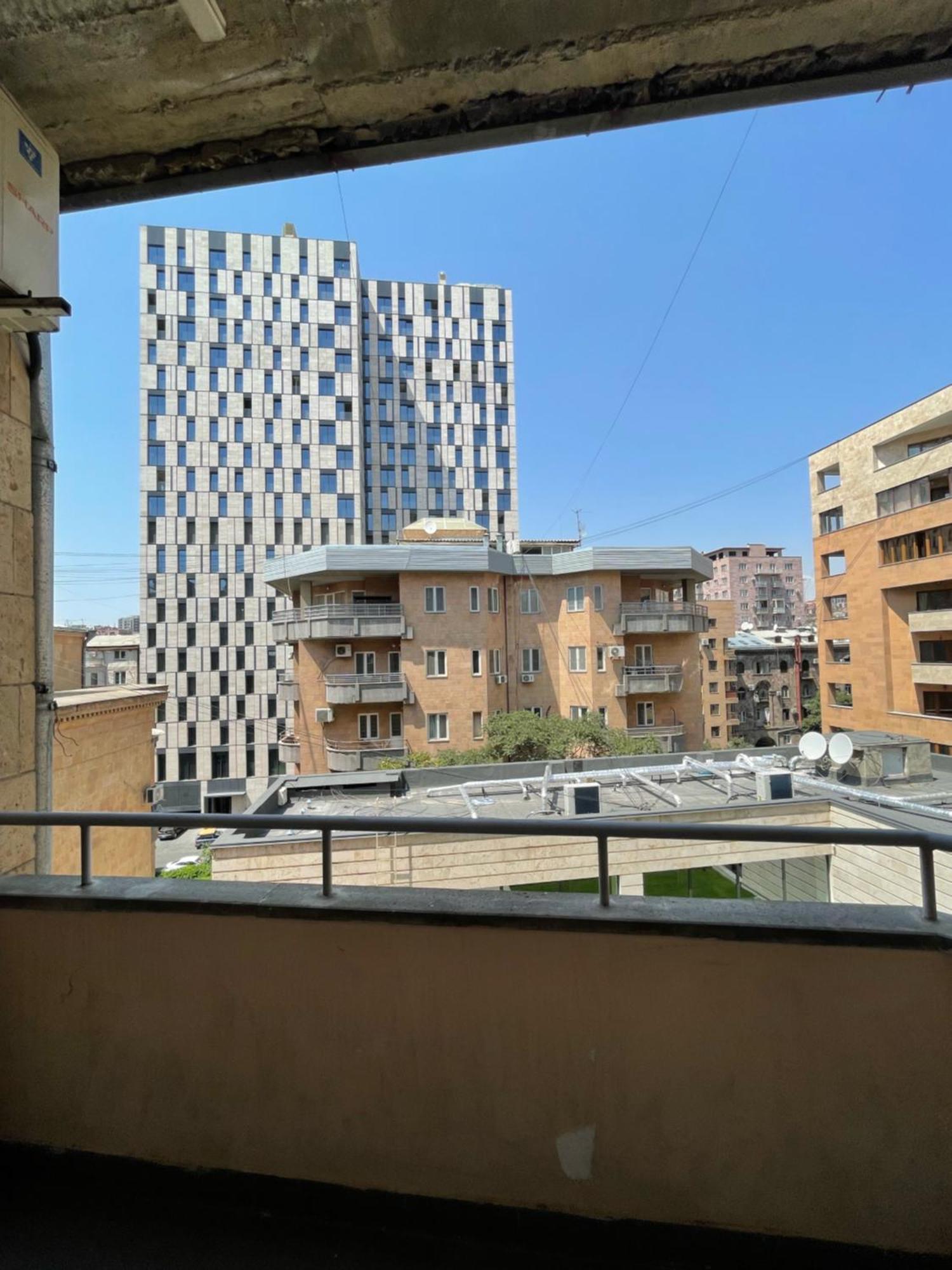 3-Х Комнатная Квартира На Северном Проспекте Apartment Yerevan Exterior photo